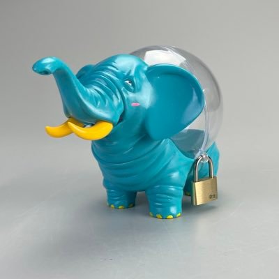 zoukeisi583's profile picture. 【アマチュアミニチュアテクスチュア】メンバー。象及び言葉遊び、オリジナルキャラクターのコバさんなど立体作品を主に制作しています。