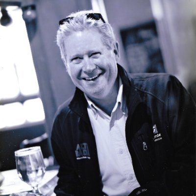 Top Dog @ TravelDog PR. Look after tour ops, hotels & The New Forest. Love wife Debbie, Banjo & Poppy (my dogs), London Irish (RIP), West Ham & most sports.