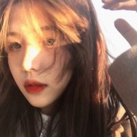 SimonaThomson (@78cr84d58v845) 's Twitter Profile