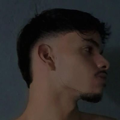 wecrytogethwr's profile picture. 