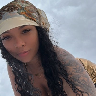 New name 💗
I love we just can wake up and change who we want to be 🫶🏽