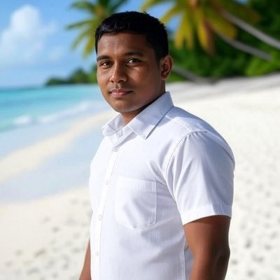 Maldivian | Resort Worker | Proud Muslim 🇲🇻 | Global Citizen 🌍 | Believer in Human Rights & Humanity | Against War & Torture ✊