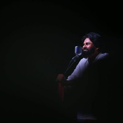 sasigkrm_25's profile picture. calm,slow but composed 😌😊