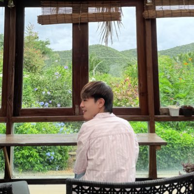 Suppawat Zhou. | 199X | TH-CN | BKK | BD₄₃ | NitadeChula₅₁ | Chinese Teacher/Tutor | PAT7.4 300/300 | IG : weimingkang (รับสอนจีน dm ได้คับ)