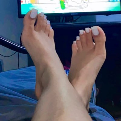 Custom videos | Real Times🦶👅 | 20$ tribute for my attention | I will not reply to you unless my tribute is paid | DM only if you ready to pay and worship💰💅