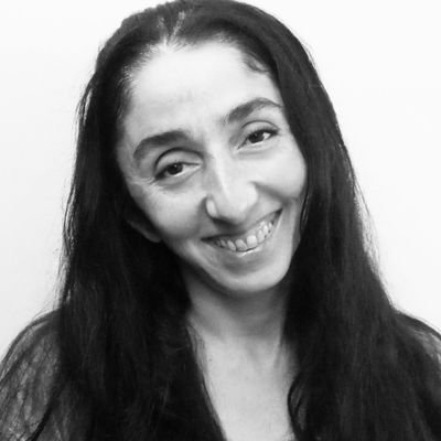 Locutora Nacional. Actriz de Doblaje. Licenciada en Ciencias de la Comunicación
📻 Martes de 18 a 20 hs @despuestecuento1130