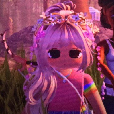 ReyizReyna's profile picture. Inactive, because of studying and mental stuff.