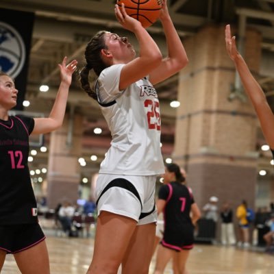 Haverford High School #14 | Lady Runnin Rebels #25 | Class of 2026