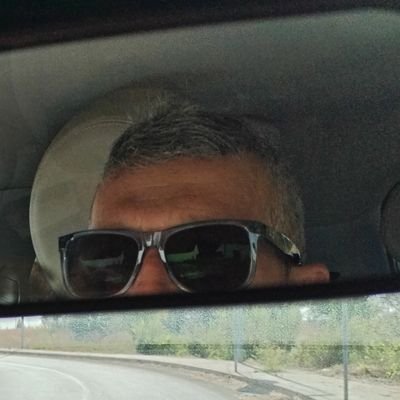 ivanofinoallafi's profile picture. Vivi e Lascia vivere..ma non sempre 😁..  ironico ,allegro, per il resto m'importa na sega!