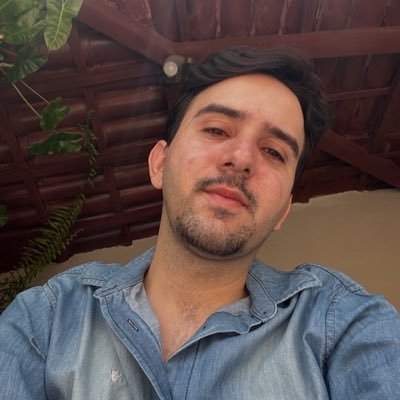 Frodriguesv_'s profile picture. Gosto de filmes, a brisa da chuva, o verde da natureza. 🍃