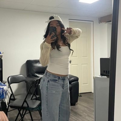 _luveiyah99's profile picture. 