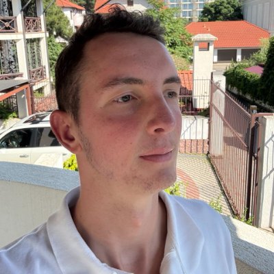 TradFi → Crypto
CFA Research Challenge Winner | Delivering high-value research and learning publicly