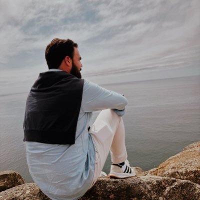 Al César lo que es del César y a Dios lo que es de Dios. Sevilla 🇪🇸