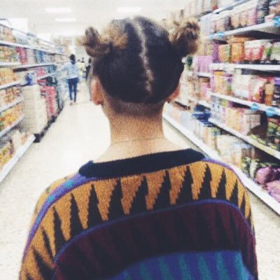 toniyall's profile picture. 