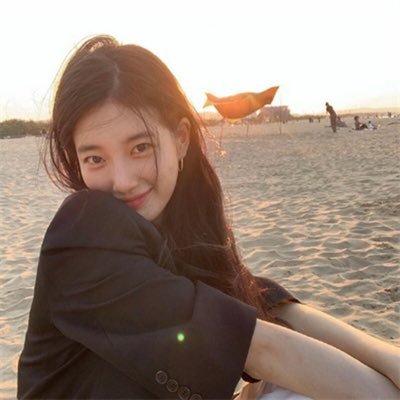 221X6P81etpL2's profile picture. 