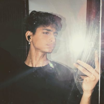 sarthak_14ry's profile picture. 