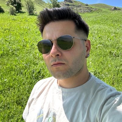 baatuhanunver's profile picture. • DEÜ/PubAdm •@GmKagizman •Büro Memuru