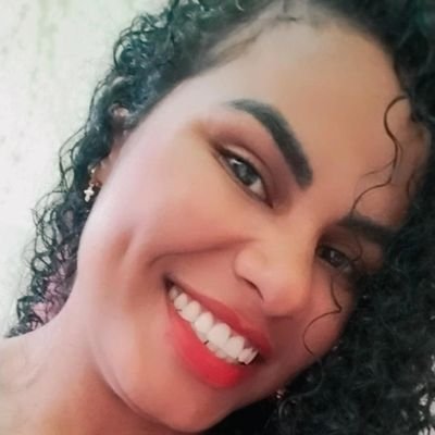 ArieneCunha5's profile picture. Designer de sobrancelhas