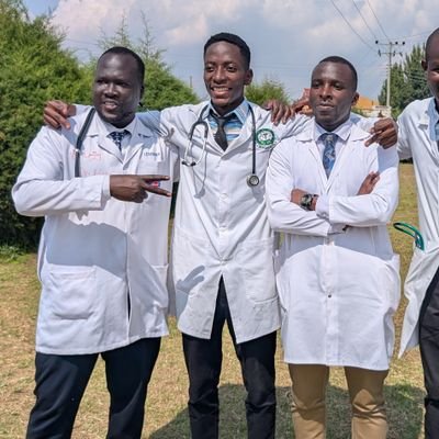 •Born of God🕊️|• Medical Doctor🩺 | •I am @Phanerookampala💎 | •Love @ManUtd❣️