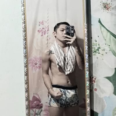 25yrsold • Single daddy • medyo maldito • medyo bastos • loves to cook •
✨ Half filipino - Half spanish ✨
📍 Model/Brand Ambassador
