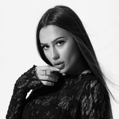 nnevvesss's profile picture. Cryptogirl • Lawyer • Learning crypto step-by-step
Luv @BaddiesOnPM