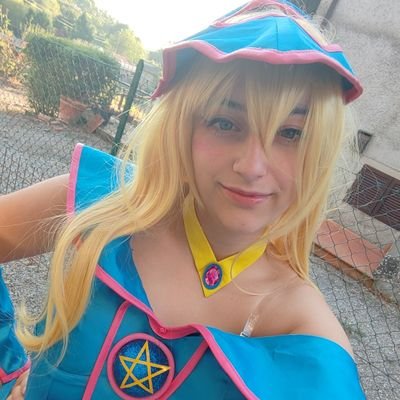 She/her, adult ✨ Cosplayer and video editor 🌈 Duel Links streamer 💞 Yugioh enthusiast 🌸 Currently in my Go Rush era 👻 Italian 🇮🇹