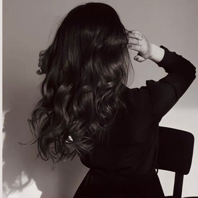 R_ei5's profile picture. كان ياما كان ، لم يعُد أحد كما كان ⁞ ❥
