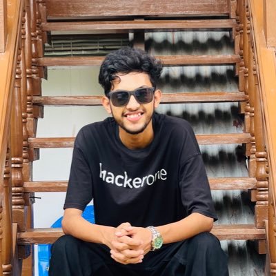 x0xhomelander's profile picture. Let's  Hack