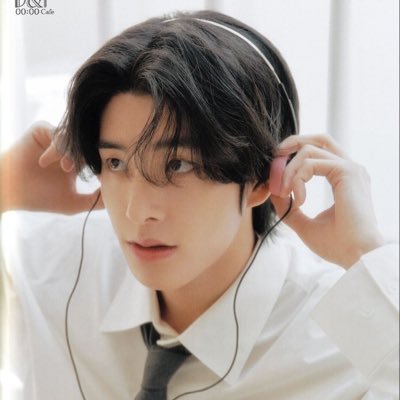 doubleenjs's profile picture. ･🕳️. ⋆ᵎ  ʟɪᴠᴇ ᴡɪᴛʜ ᴘᴏsɪᴛɪᴠᴇ ᴠɪʙᴇs  
✦⋆ꕤ﹆ ꗃ —⛓  #enhypen
제이크의 사랑스러운 팬 난남 입니다.