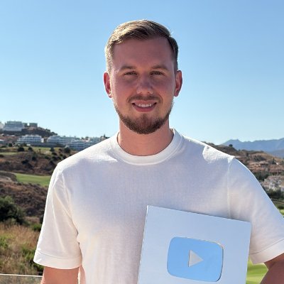 Faceless Youtube since 2022 - Helping people build YouTube channels without showing their face - Sign up for my newsletter below 👇