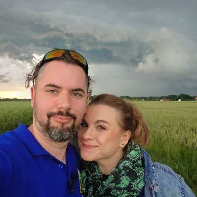 PaweliMartaLowc's profile picture. Welcome to the website of the chase team dealing with documenting meteorological phenomena in Poland.
