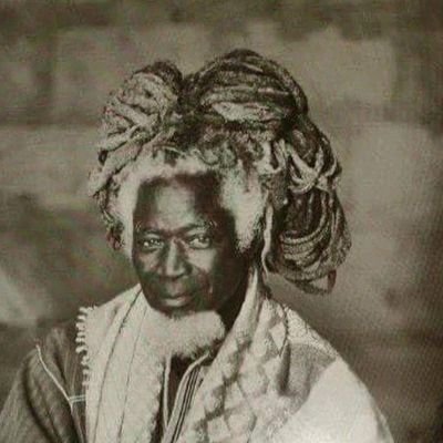 MA'AM SEEX IBRAHIMA FALL ñëriñ gudul jeex la, te ñëp xajj nan ci...