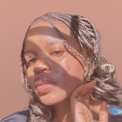 product designer|| Financial Analyst || video games🎮 || God lover || black queen👑🖤 || Nature🍀|| pictures📸 || fashion🕶 || 📩preciousoluwabukola26@gmail.com