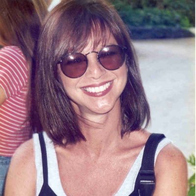✝️ 🇺🇸Christian, Wife, Mom, ❤️Dogs & Pets ~ No DMs please