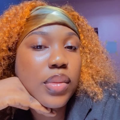Scorpio♏️ || Lazy artist 🎨|| proudly igbo || Founder of Buoyant arts || Foodie 🍕