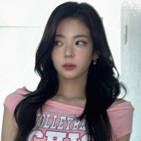 itzy lover ≷ (@callmeaflowrr) 's Twitter Profile