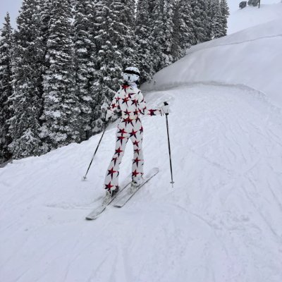 Hannah726kjf's profile picture. Challenge yourself and surpass your limits