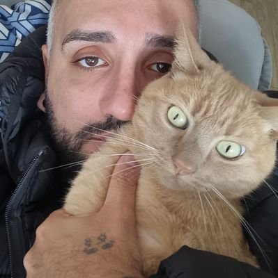 Eu não sinto, mas o Vicente!
Eu sou EMUXO pra carai