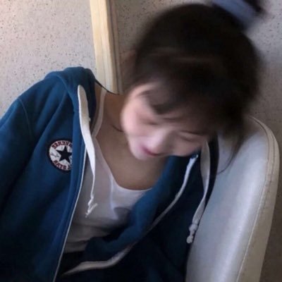 FL3K60s61N9QqPA's profile picture. もしあなたが経済的に困窮しているなら、私に連絡して、あなたを助けることができるかもしれません