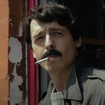 AbiSpartacus's profile picture. İyi şeylerin sonsuza dek süreceğine inanmaya meyilliyiz.