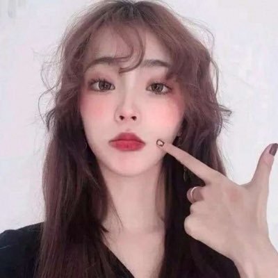 KS2wz9KZYG4t2's profile picture. 