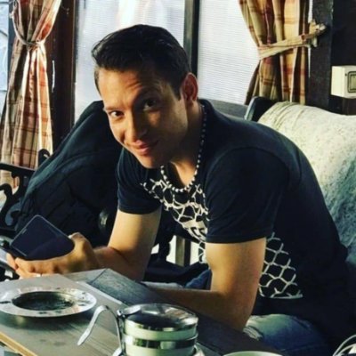 djmyrel's profile picture. 🇷🇴 Syndicator, DJ and moderator radio.

Email: djmyrel@gmail.com