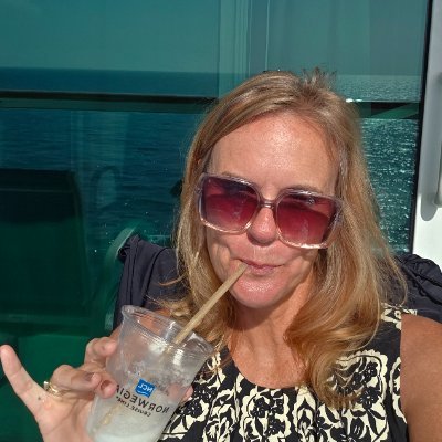 TexasTDunc's profile picture. Follower of Jesus, Texas Mom, Patriot, Catholic, and Ninja. Dynamite with a laser beam.