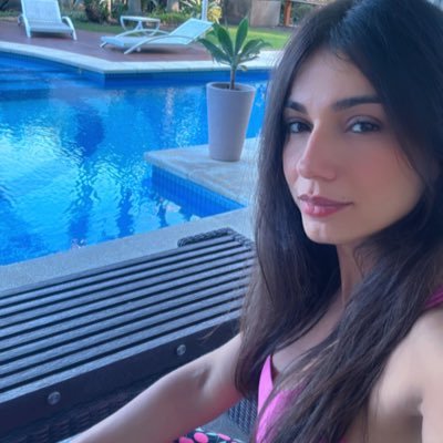 Atriz, Advogada, Dubladora, Streamer.

✨💫🌟Instagram: priscilacannone