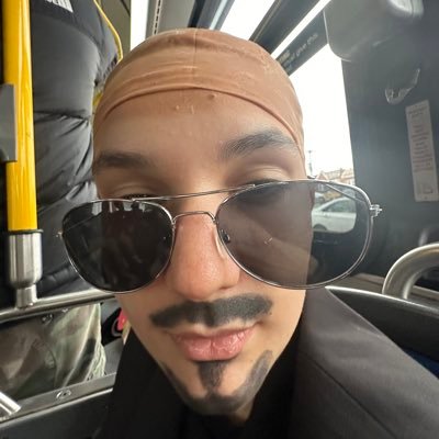 🇵🇱🇮🇹in 🇺🇸| 🏳️🌈|🇺🇦🇵🇸| 15 | he/him | fuck ICE & donald trump | Operation Chocolate Starfish Veteran | antosh antós antoni anthony tony idgaf
