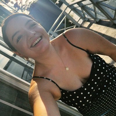 Jimsdeleon's profile picture. Lo demás viene por añadidura.
