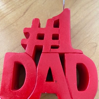 II read, I write, I take pictures, and I love being a dad and a husband.