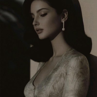 gorgeousrsh's profile picture. Never accept less than you deserve✨.