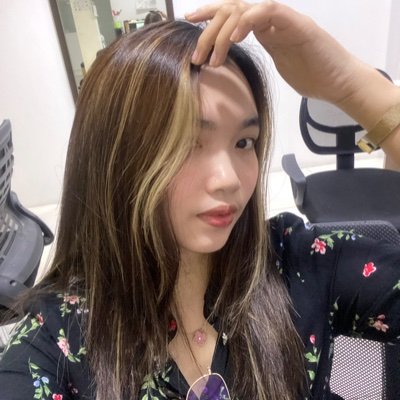 misstwina22's profile picture. ⚖️