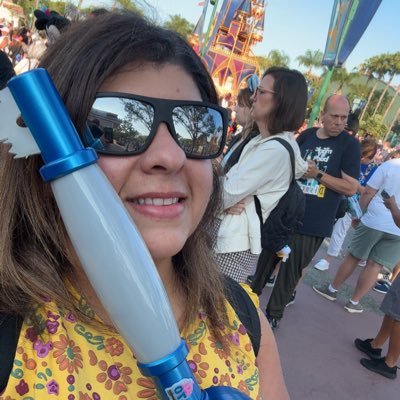 madGradTX's profile picture. Mouth of the South, lover of snacks, Texas Ex, BA ‘05, M.Ed ‘16. CHINGONA 🇲🇽🇺🇸❤️Sports❤️🧡#Texas🤘🏽🏈🏀⚾️🏐🧡 💙#Dodgers💙 Built like a small house 💁🏽‍♀️